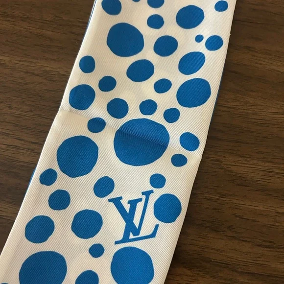 AUTHENTIC Limited Edition Louis Vuitton x YK Pumpkin Bandeau - Picture 7 of 9